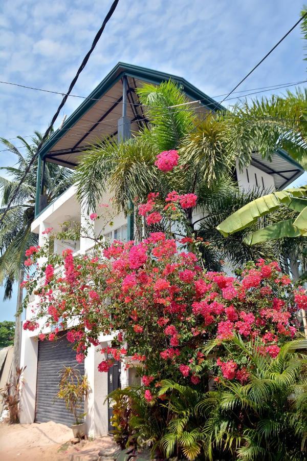 Yolanda Villa Negombo Buitenkant foto