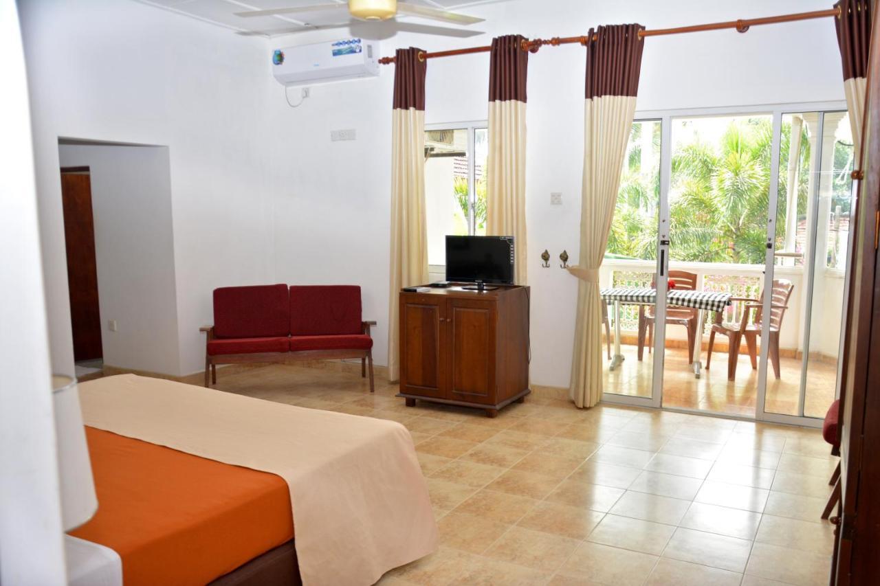 Yolanda Villa Negombo Buitenkant foto