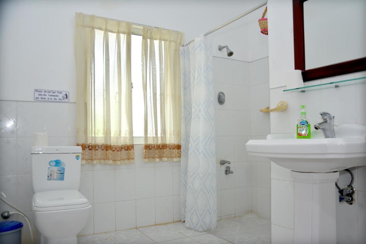 Yolanda Villa Negombo Buitenkant foto